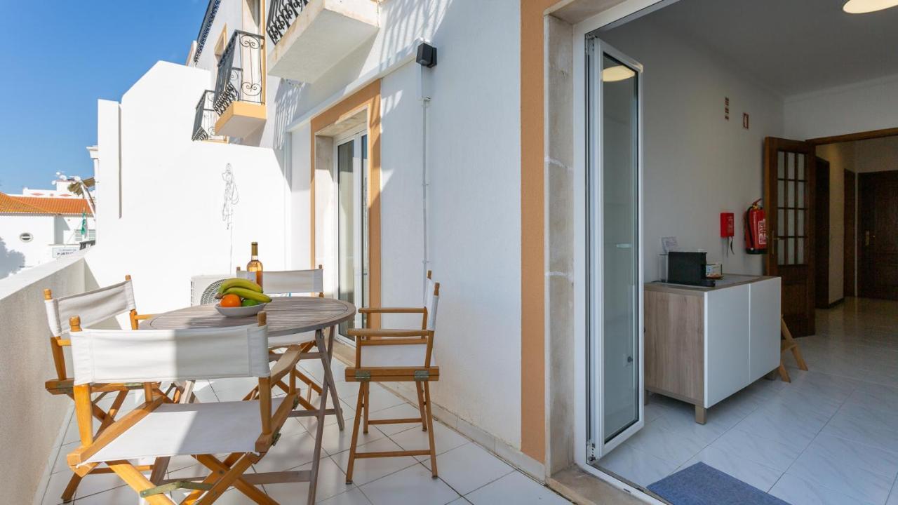 Bright 1bdr W/balcony By Lovelystay